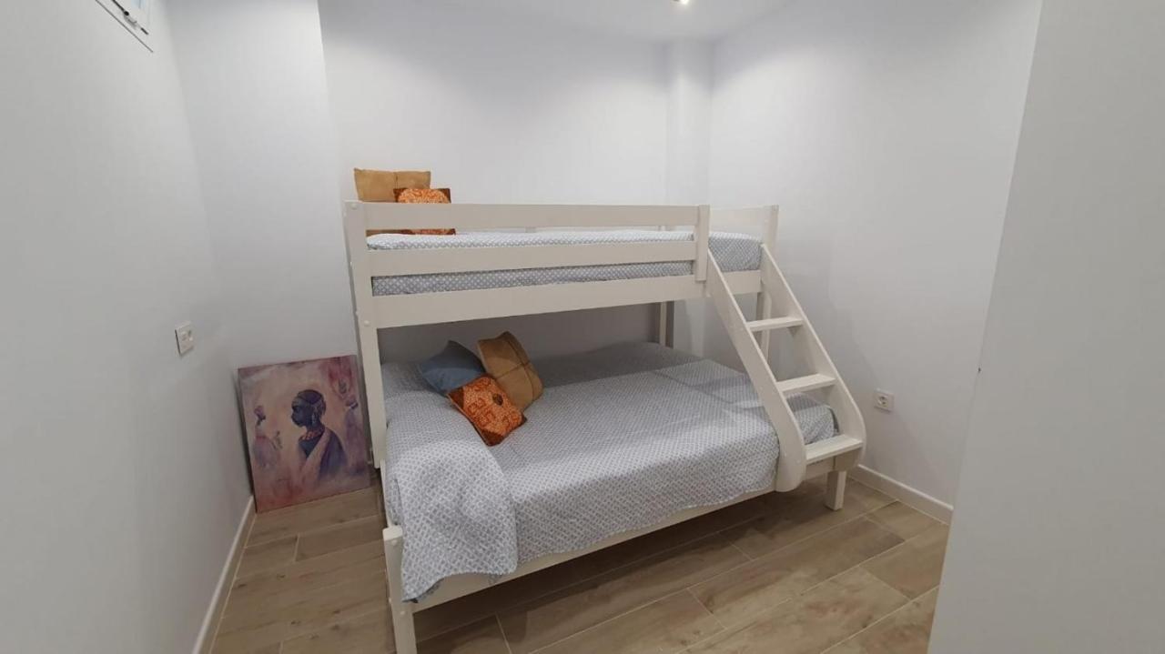 Apartamento A Pie De Playa. カディス エクステリア 写真